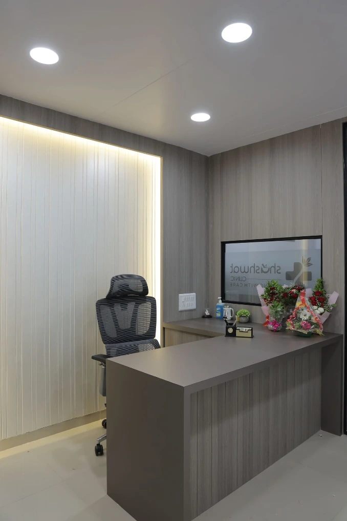 Shashwat Clinic waiting area and interior in Bhayli